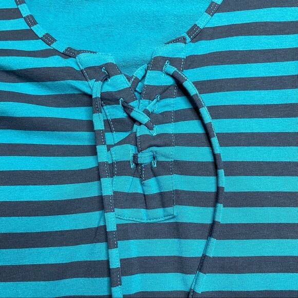 NEVER WORN Roxy Lace Front Striped Dress - Picture 3 of 8